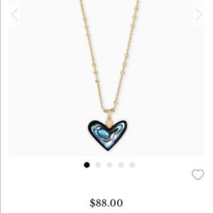 NWT Kendra Scott Small Poppy Heart Necklace